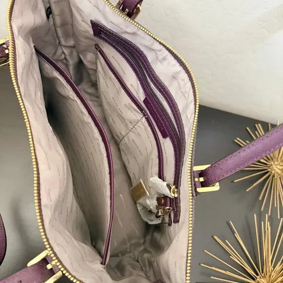 Michael Kors Jet Set Leather Tote Purple Saffiano Large Top Zip Handbag - Picture 3 of 7